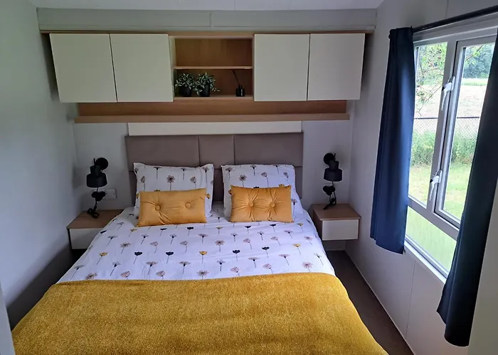 Landlust Kapel-Avezaath